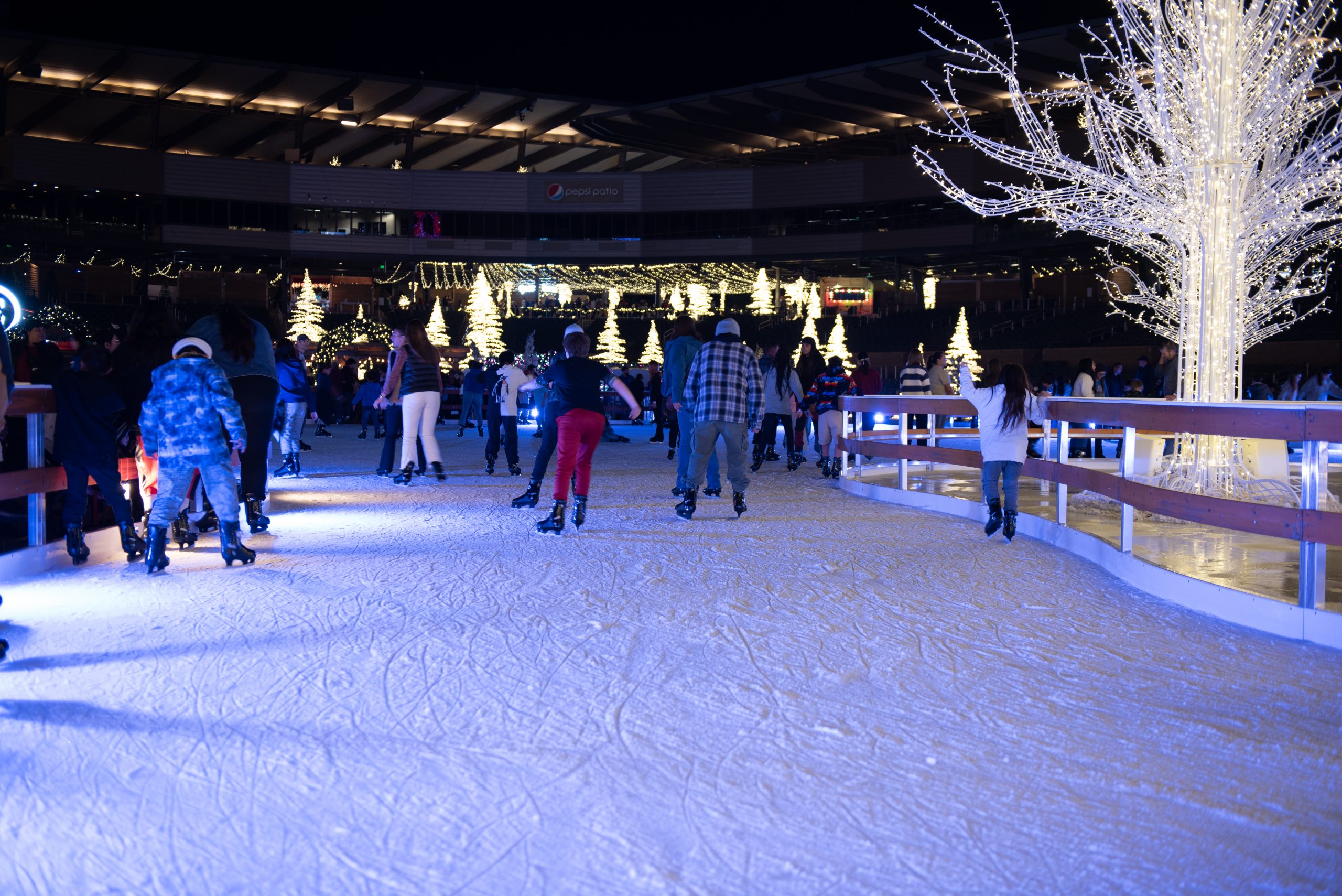 Enchant Brings Holiday Magic to Community Enchant Brings Holiday Magic to Community