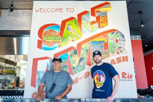 Jeffrey Fulwilder Helps Utah Muralist Connect With SRPMIC at Café Rio