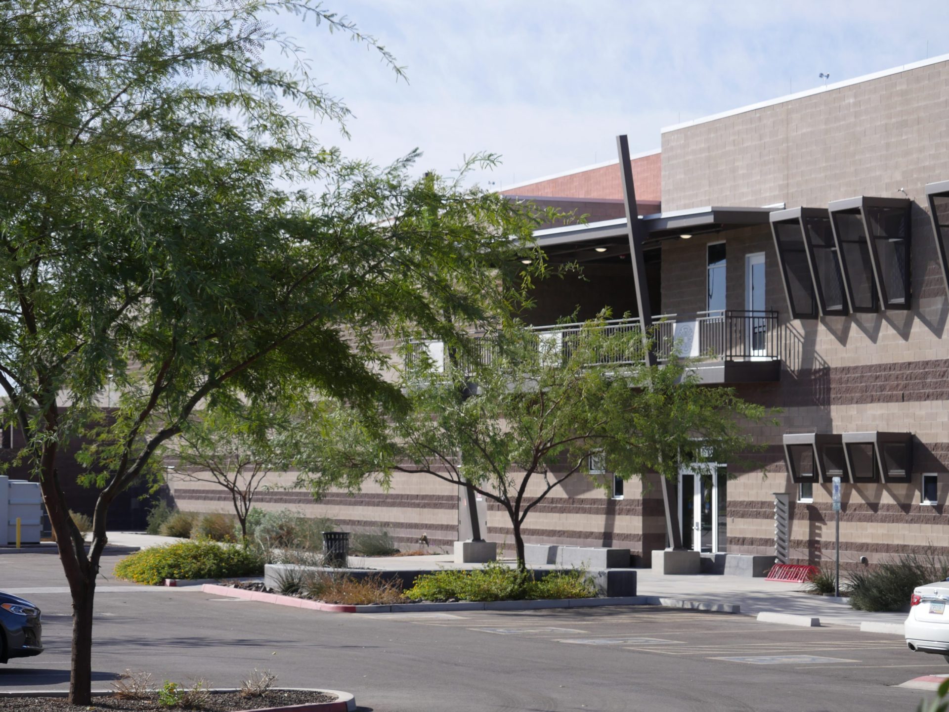 Salt River Library Offers Digital Magazine Access Salt River Library Offers Digital Magazine Access