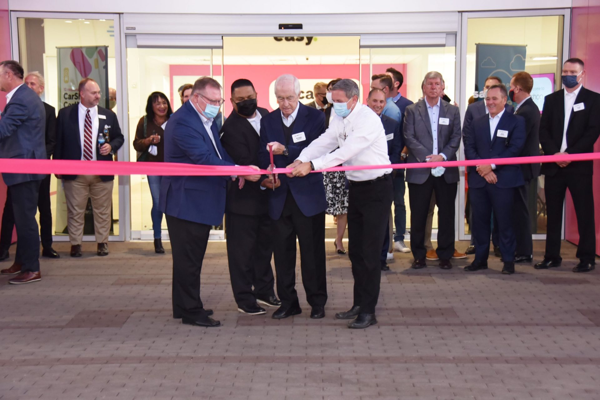CarShop Holds Grand Opening in the Community CarShop Holds Grand Opening in the Community