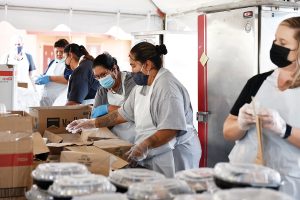 1,500 Turkey Dinners Distributed at SRPMIC Thanksgiving Event