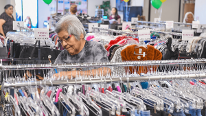 Helping Hands Thrift Store Celebrates New Location