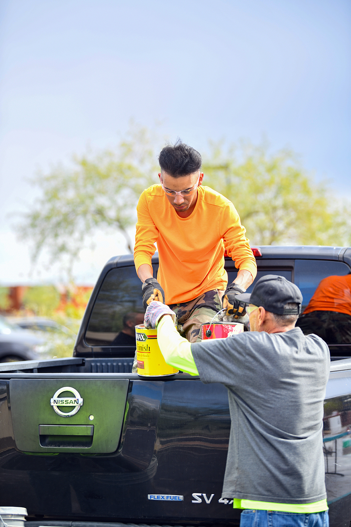 SRPMIC Helps Clean Planet Earth with Fall Overhaul and Household Hazardous Waste Recycling Days SRPMIC Helps Clean Planet Earth with Fall Overhaul and Household Hazardous Waste Recycling Days