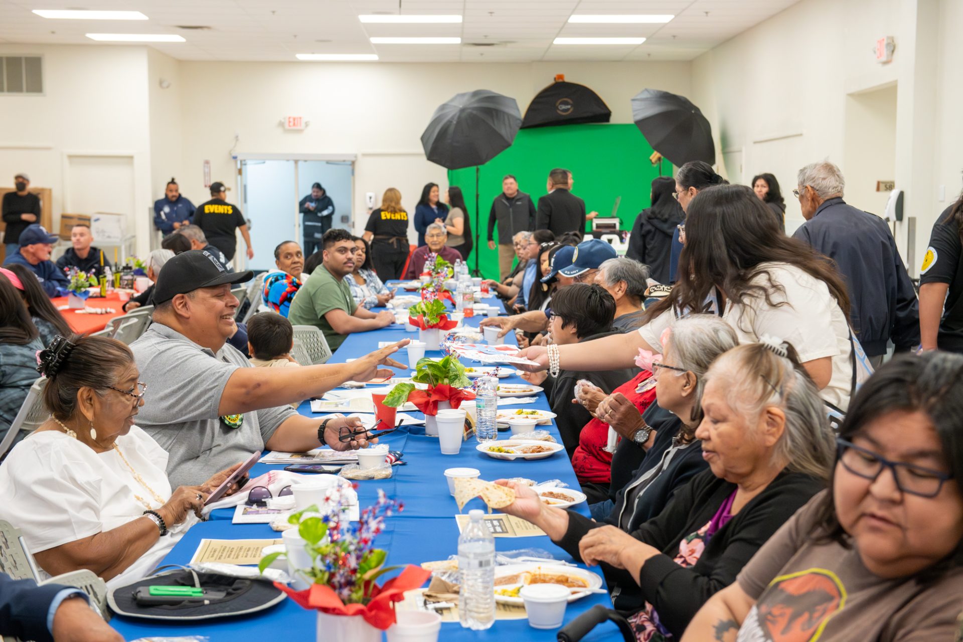 Community Honors, Hands Letters to Veterans