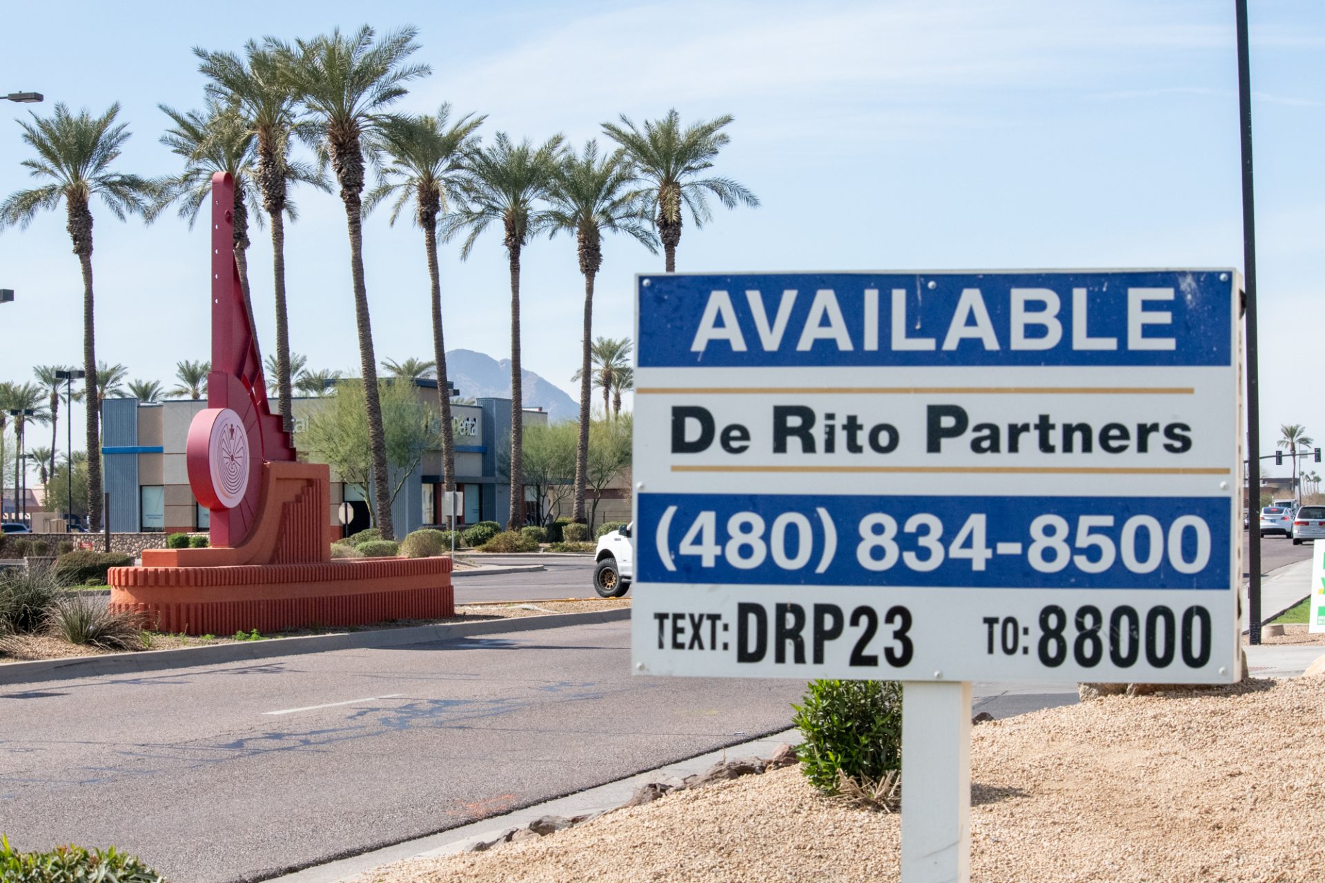 Joint Venture Between SRPMIC and De Rito Partners Acquires Pavilions at Talking Stick