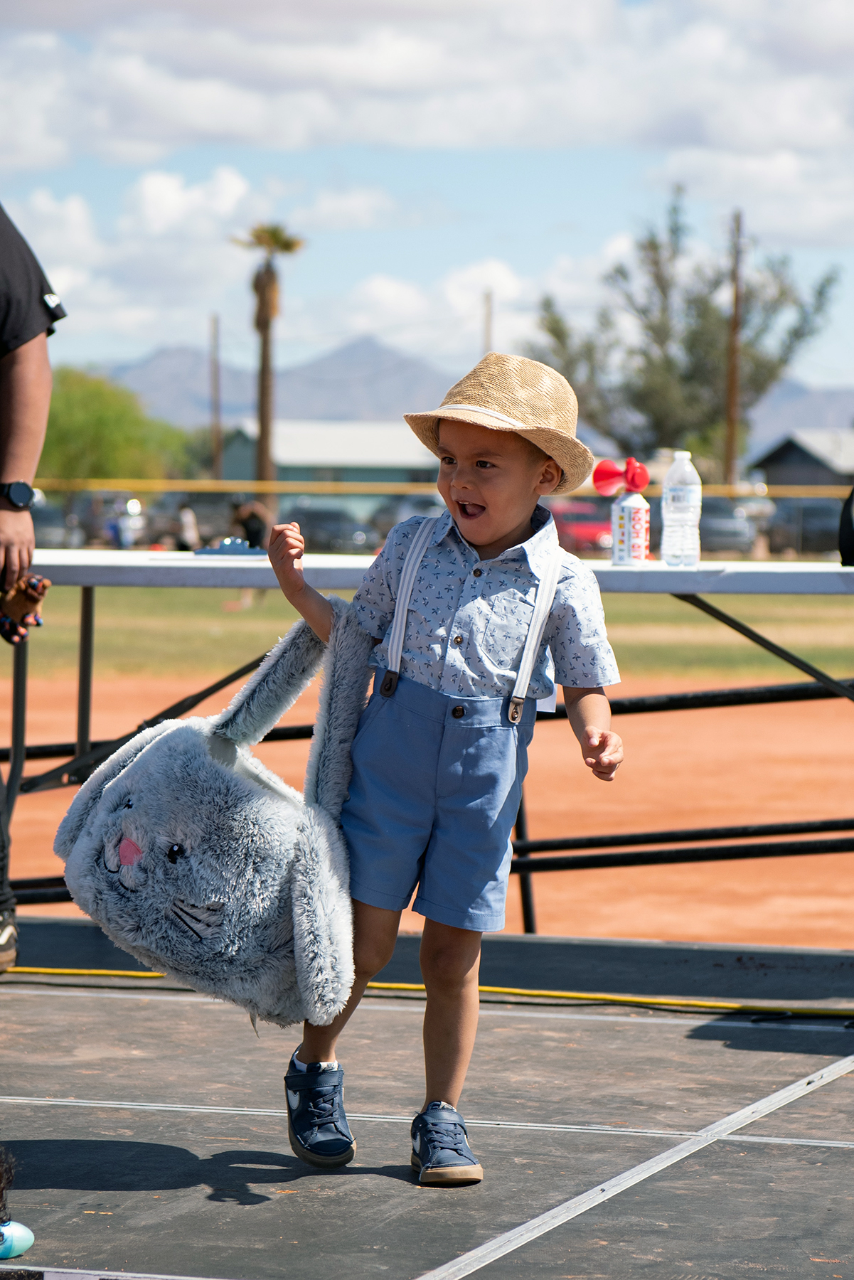 Easter Celebrated at Salt River Ballfield Easter Celebrated at Salt River Ballfield