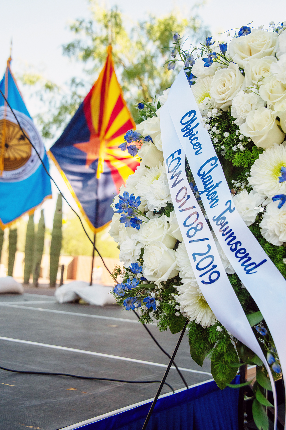 Honoring Fallen Peace Officers Honoring Fallen Peace Officers