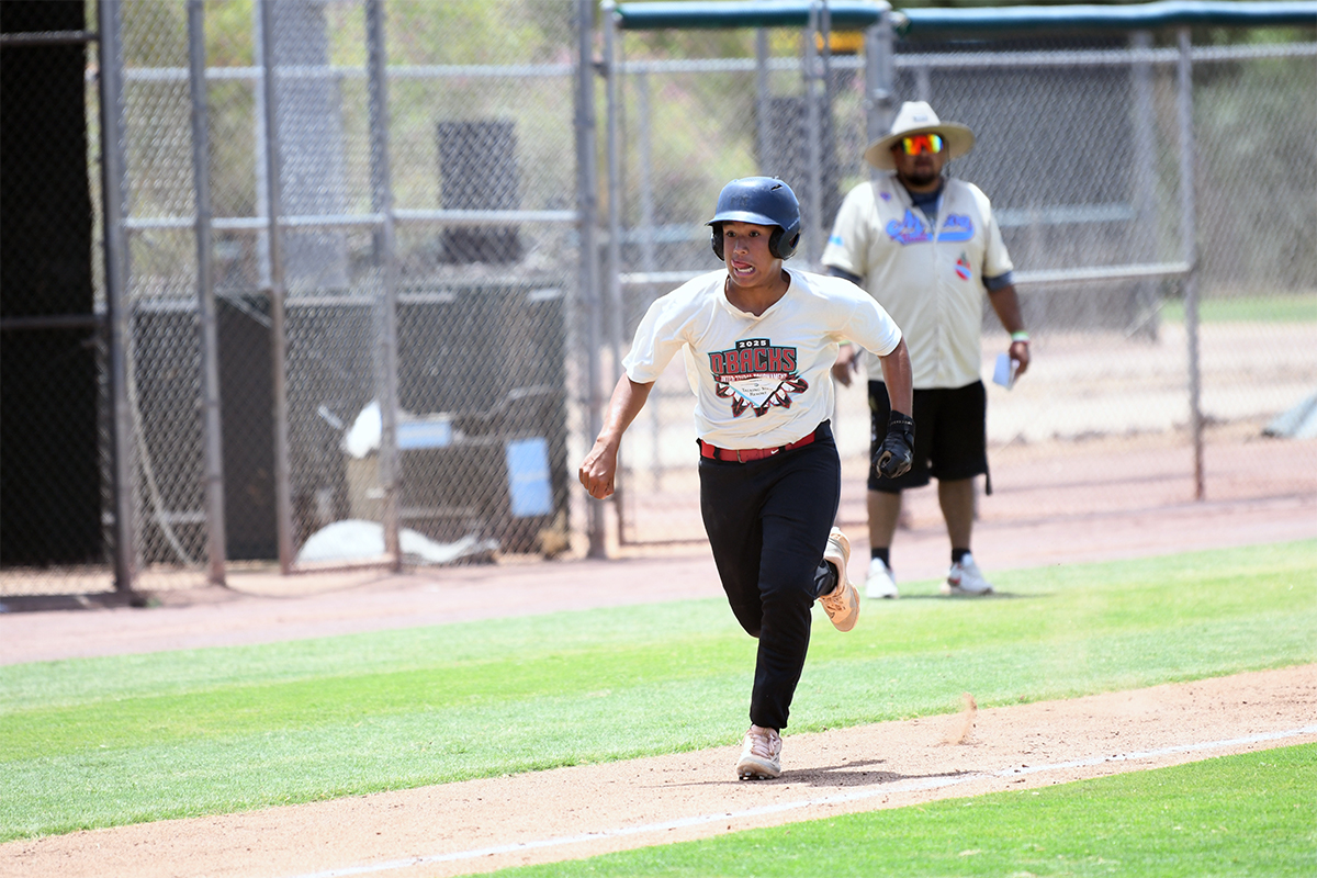 Play ball! Desert Dingers Participate in Inaugural Baseball Tournament Play ball! Desert Dingers Participate in Inaugural Baseball Tournament