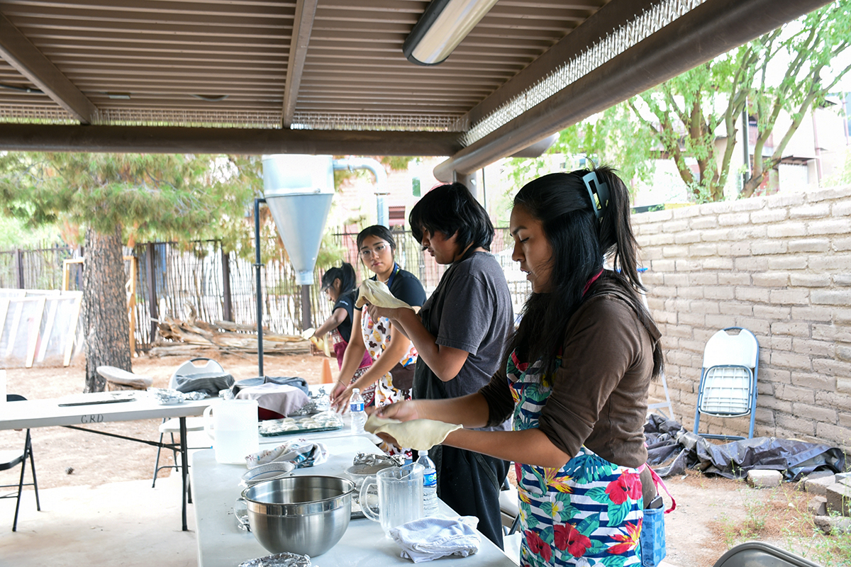 ‘If it’s burning, it’s smoking’ at the Teen Tortilla Camp ‘If it’s burning, it’s smoking’ at the Teen Tortilla Camp