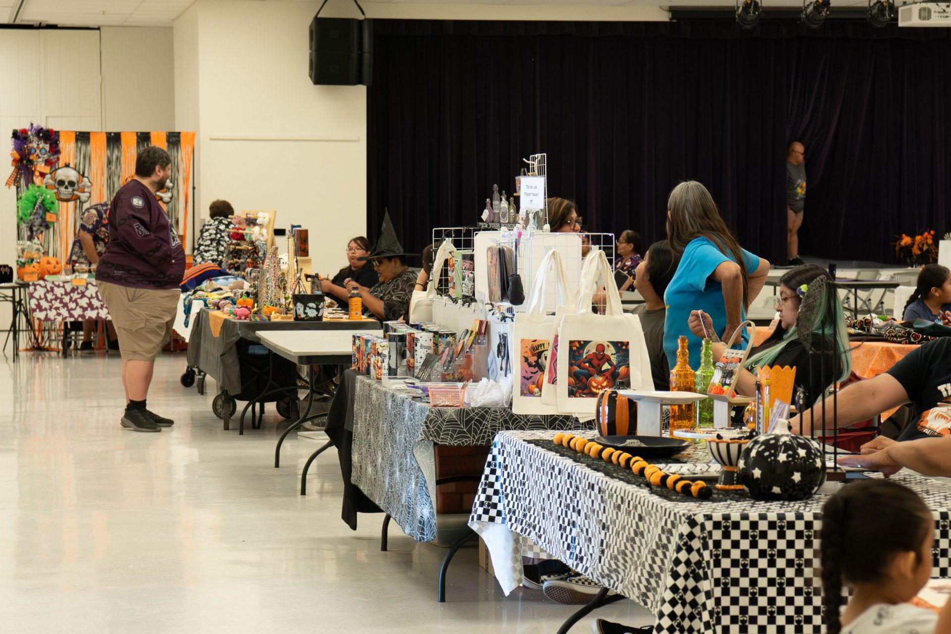 A ‘Fang-tastic’ Time at Halloween Arts and Crafts Sale A ‘Fang-tastic’ Time at Halloween Arts and Crafts Sale
