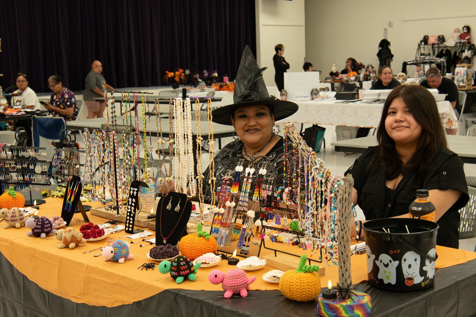 A ‘Fang-tastic’ Time at Halloween Arts and Crafts Sale A ‘Fang-tastic’ Time at Halloween Arts and Crafts Sale