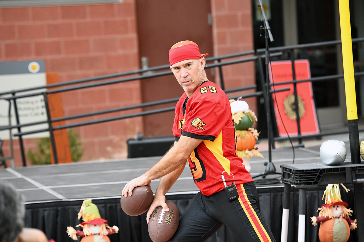 Gobble Gobble! SRPMIC Celebrates Thanksgiving  