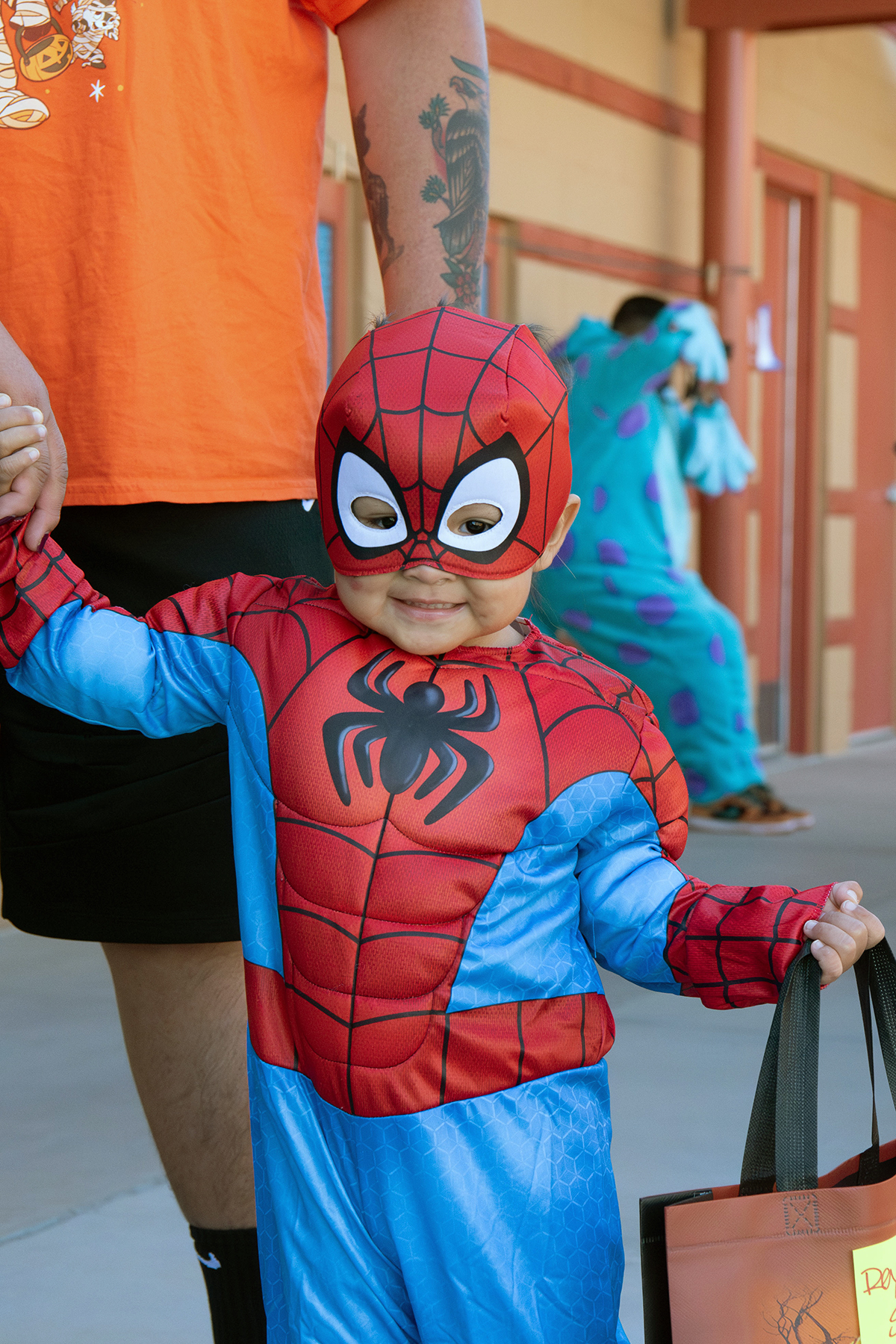 ECEC Continues Fall Festivities with Halloween Gathering