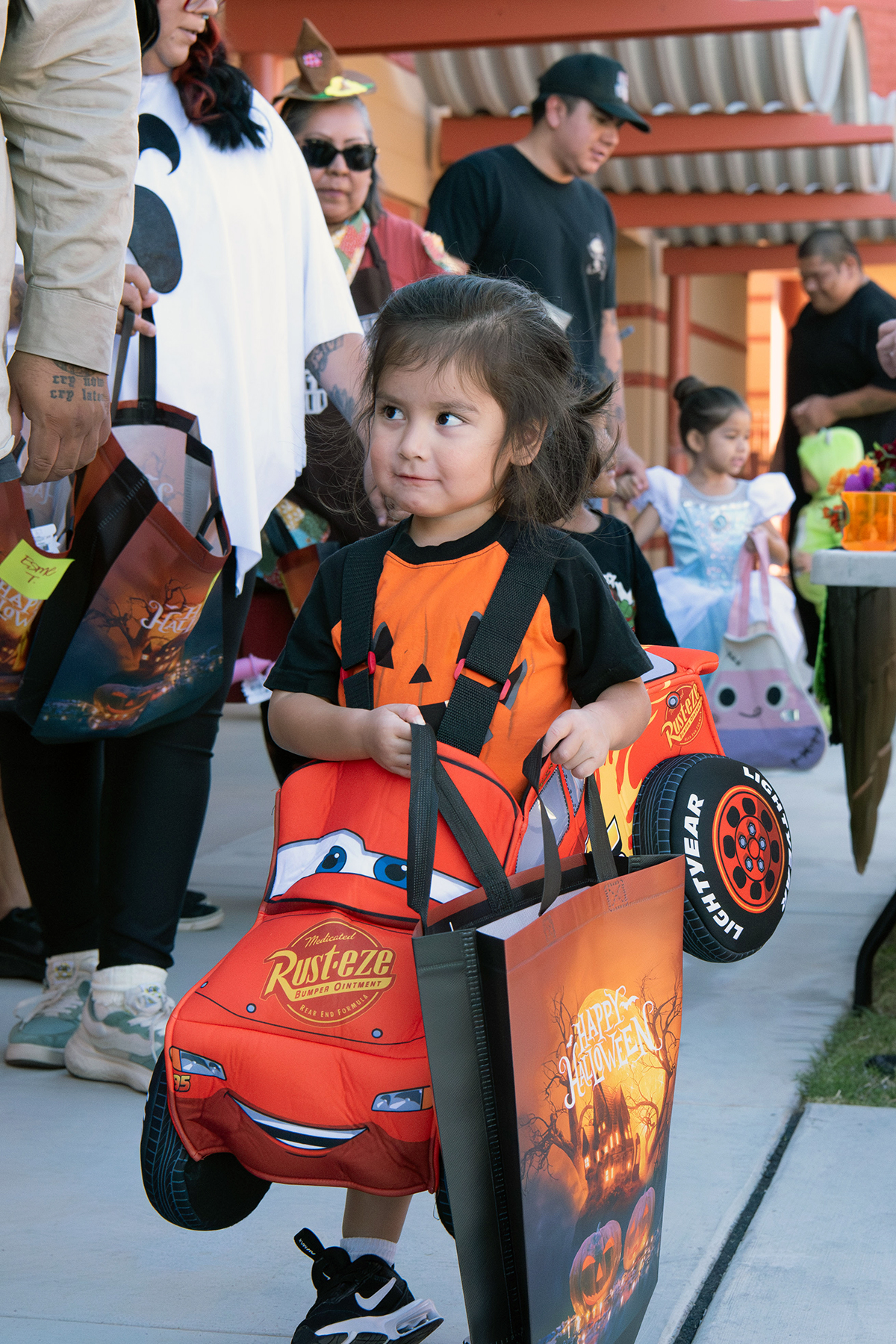 ECEC Continues Fall Festivities with Halloween Gathering
