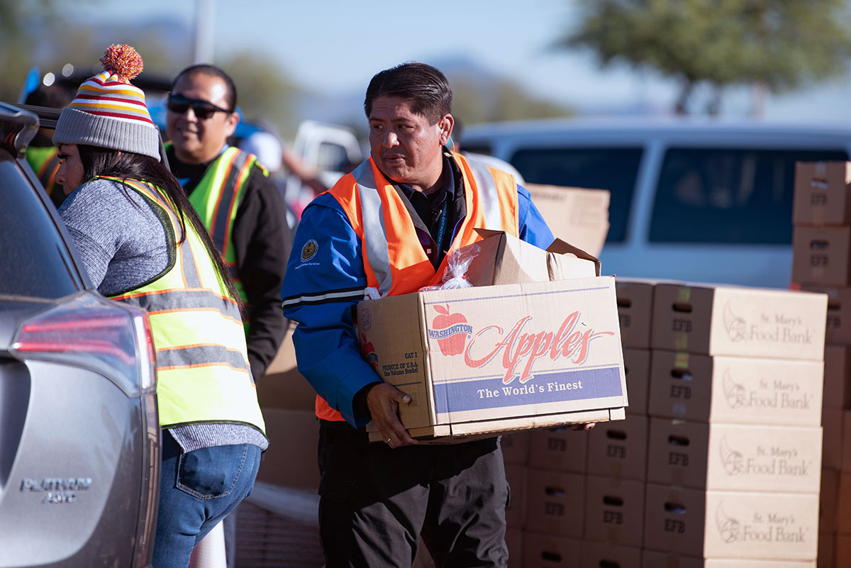 More Than 1,000 Thanksgiving Meals Distributed