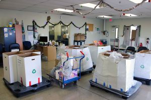 Salt River Community Gaming Enterprises Rally to Donate to Food Bank