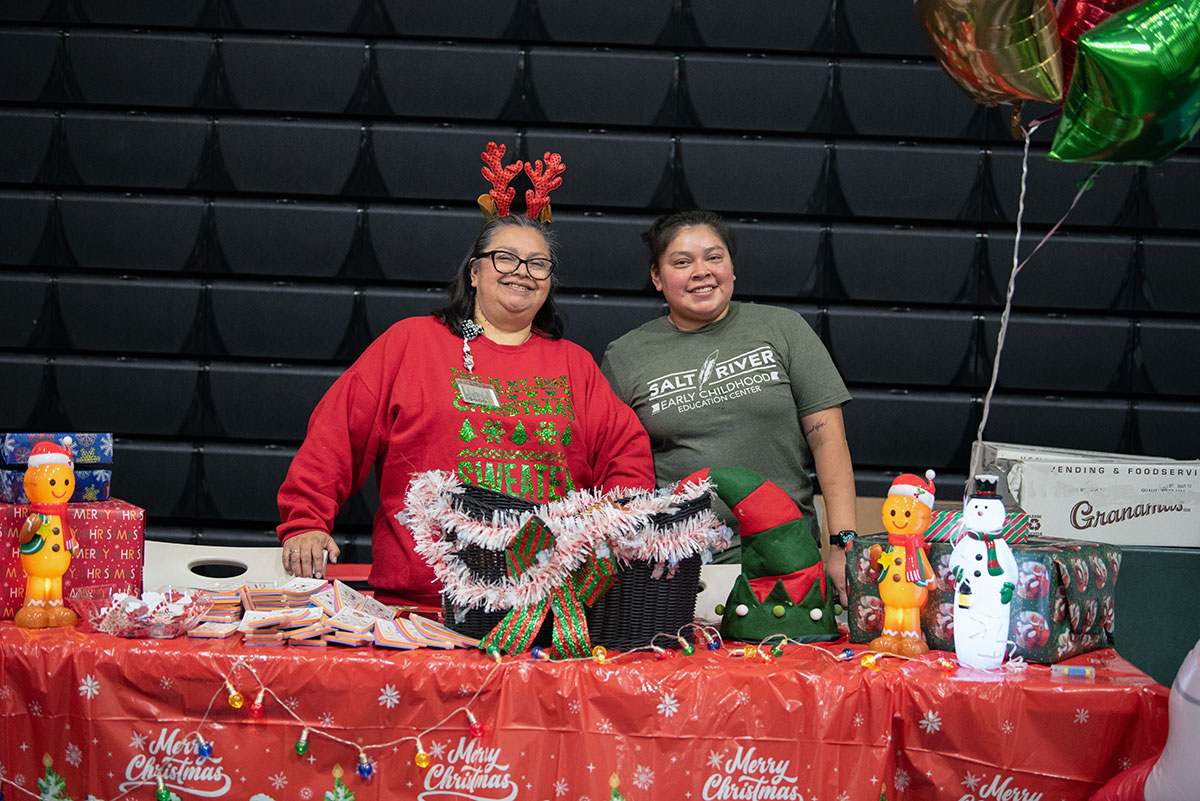 ‘Reading All the Way’ at Salt River Schools