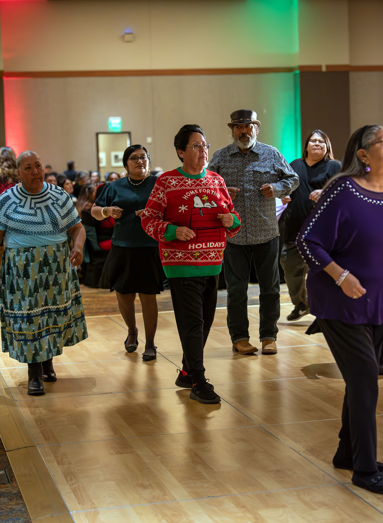 Seniors Celebrate Holiday Season Seniors Celebrate Holiday Season