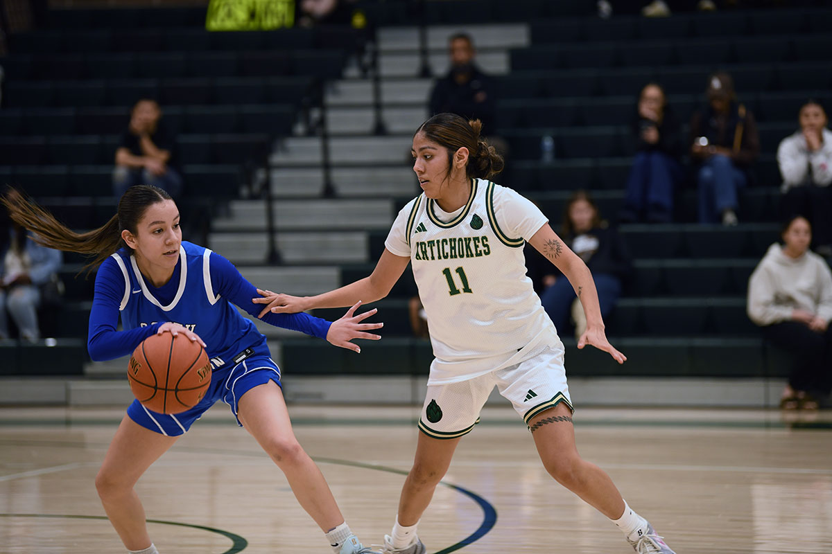 Angie Montoya Shines in SCC's Record Breaking Game 