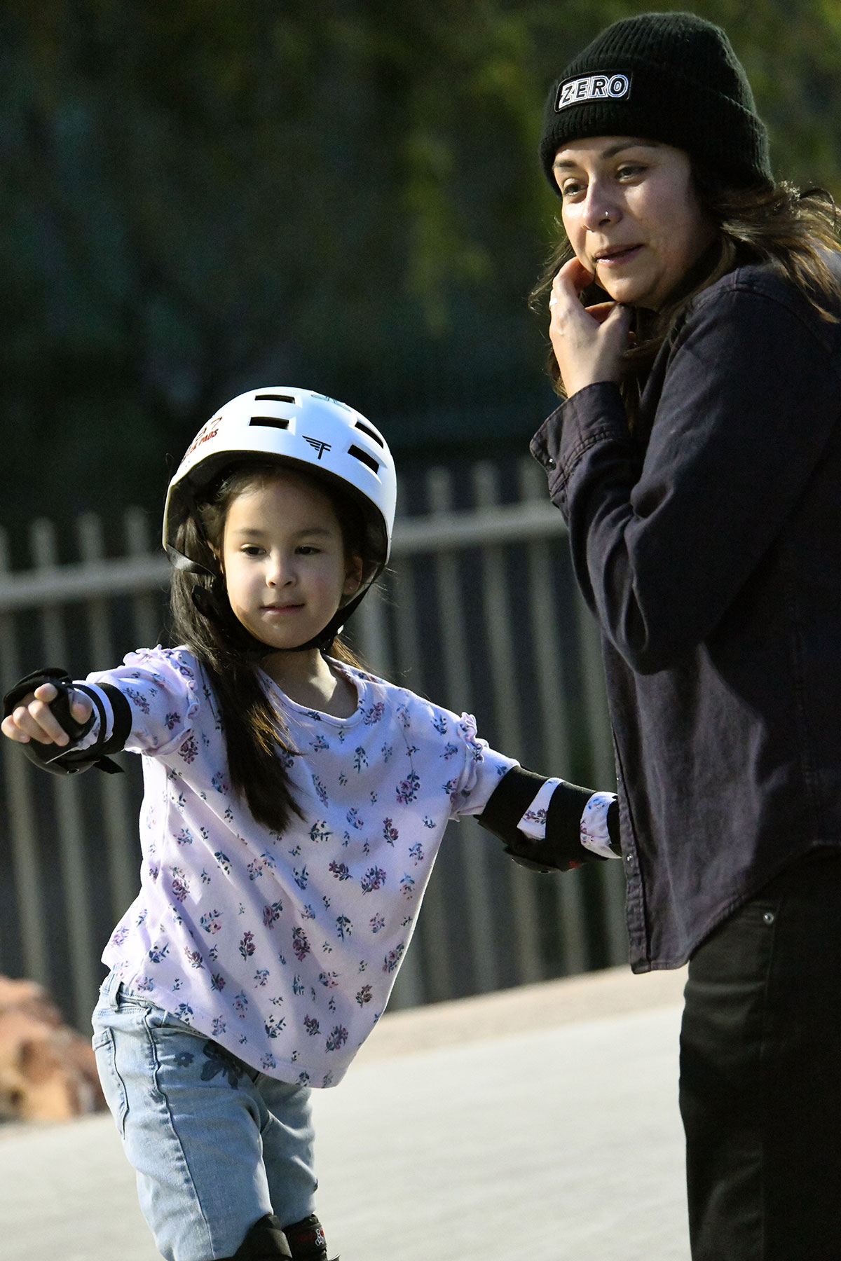 Salt River and Las ChicAZ Team Up for Skate Clinic Salt River and Las ChicAZ Team Up for Skate Clinic