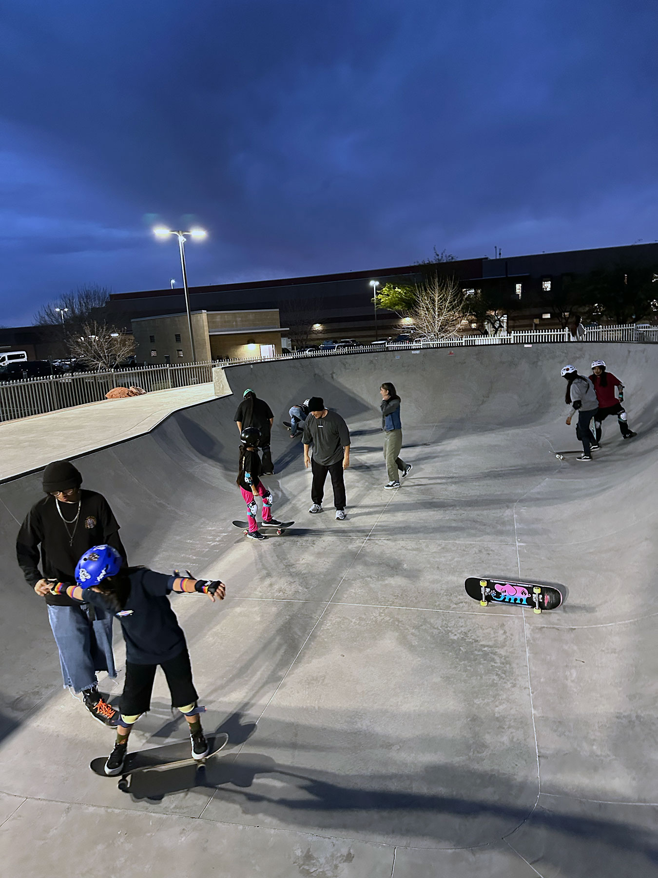 Salt River and Las ChicAZ Team Up for Skate Clinic Salt River and Las ChicAZ Team Up for Skate Clinic