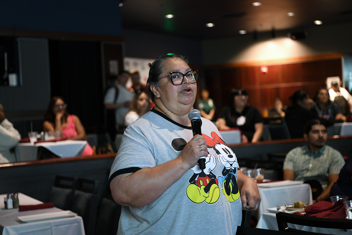 Chef Pyet DeSpain Hosts Cooking Demonstration at Casino Arizona