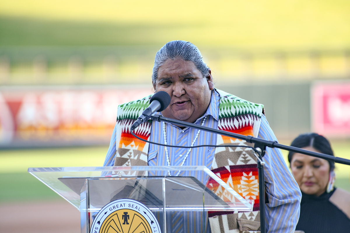 SRPMIC Hosts Second American Indian Convocation for Graduates